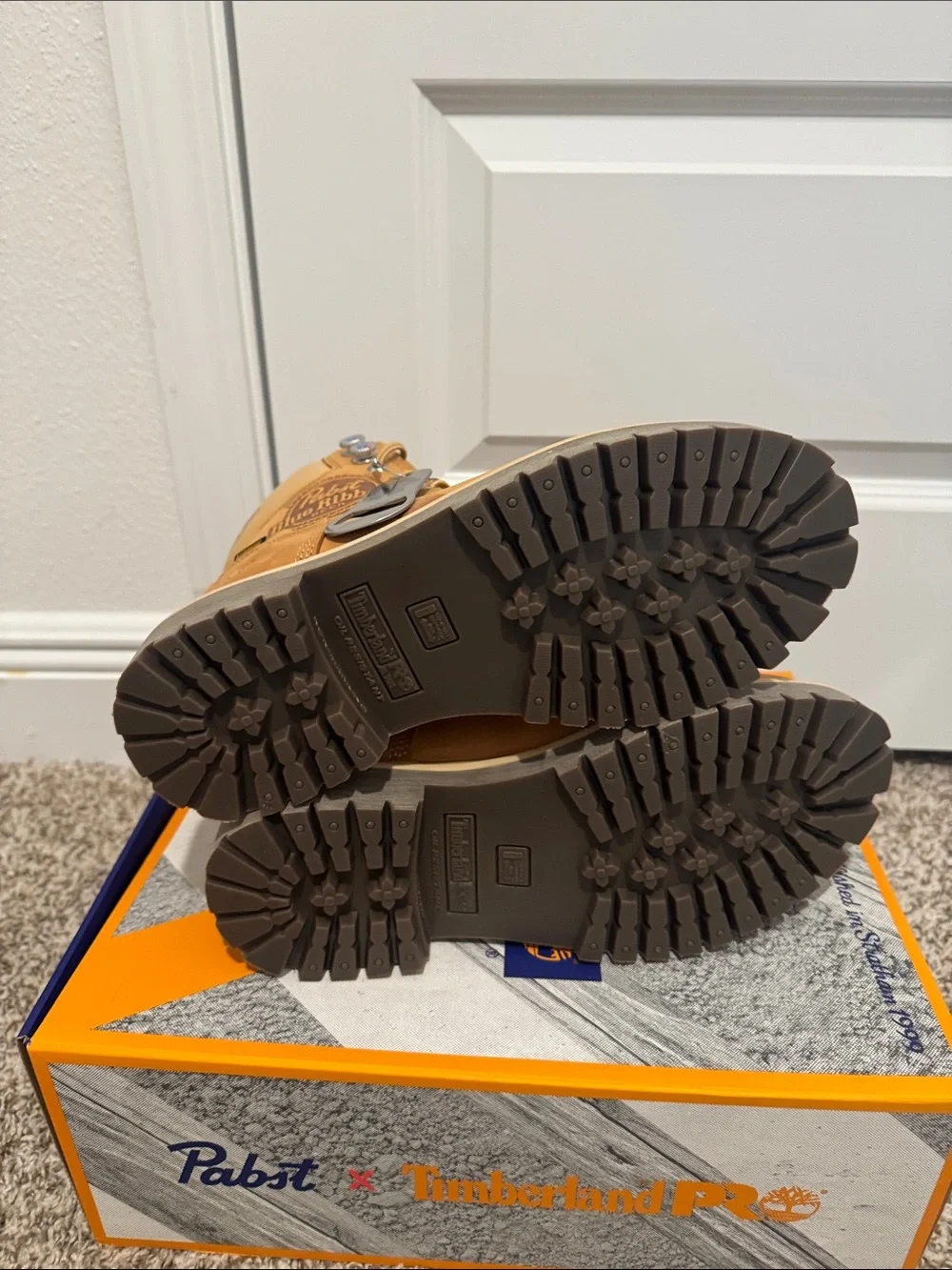 Limited edition Men's Timberland Work Boot Pabst Blue Ribbon